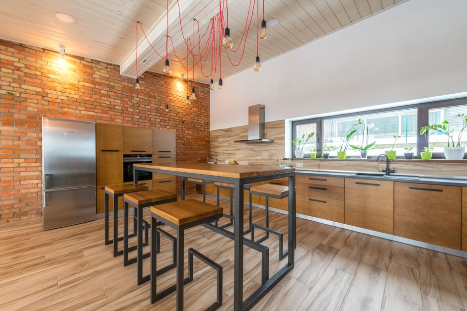 Pendelleuchten im Loft-Stil: Einrichtungsideen und Trends